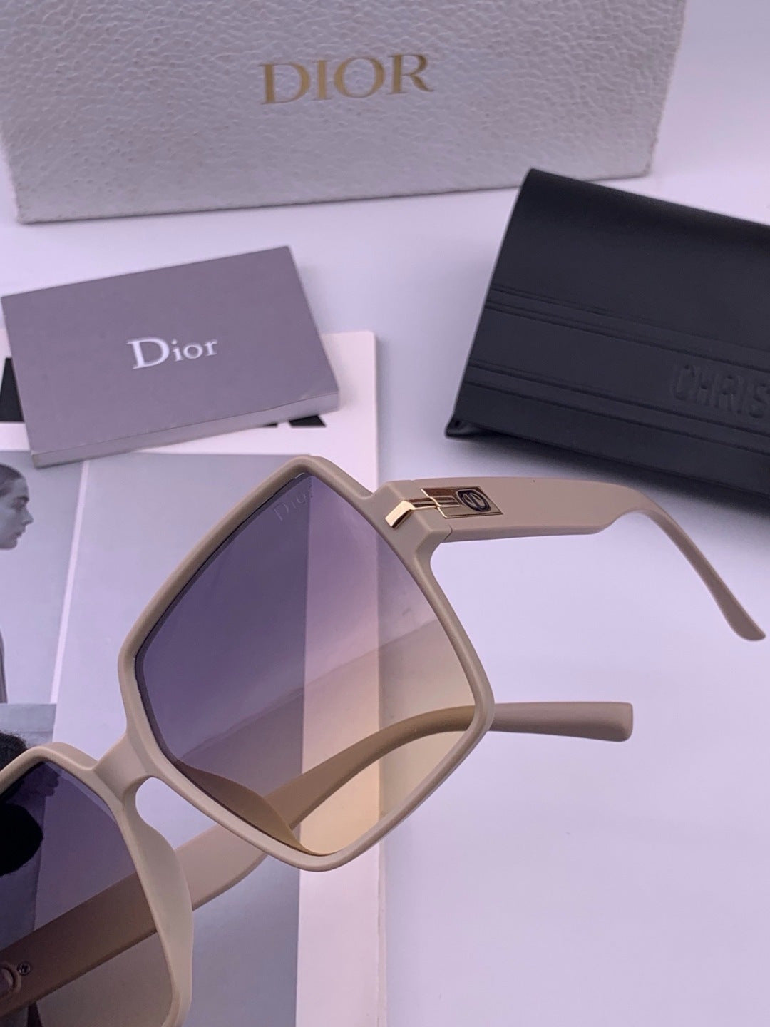 Dior CD4780 Polarized Square Purple Lens Sunglasses for Women - 371919 - detail image 2
