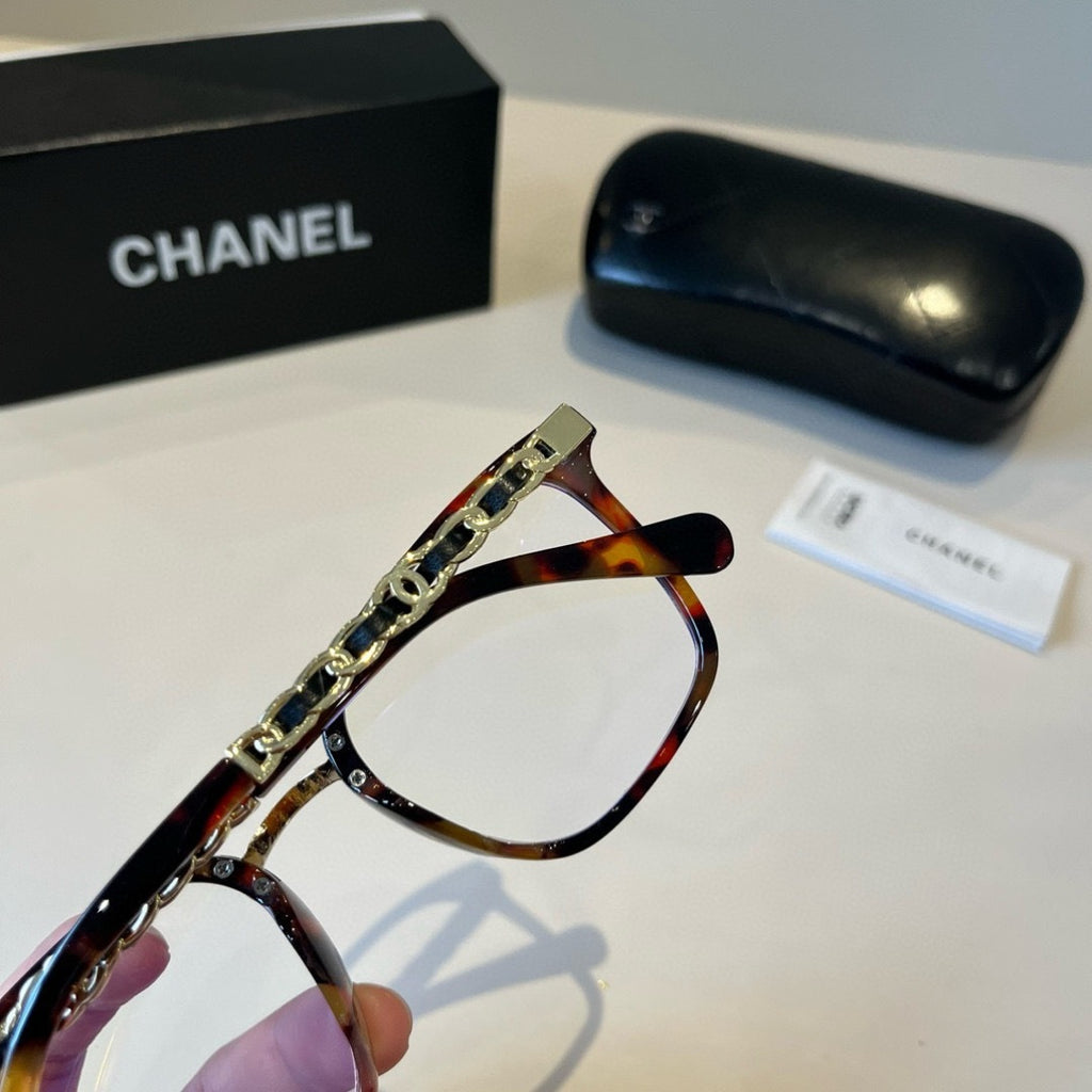 Chanel Oversized Silver Lens Sunglasses for Men & Women - 371861 - detail image 8