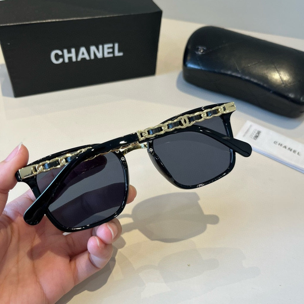 Chanel Oversized Black Lens Sunglasses for Men & Women - 371863 - detail image 7