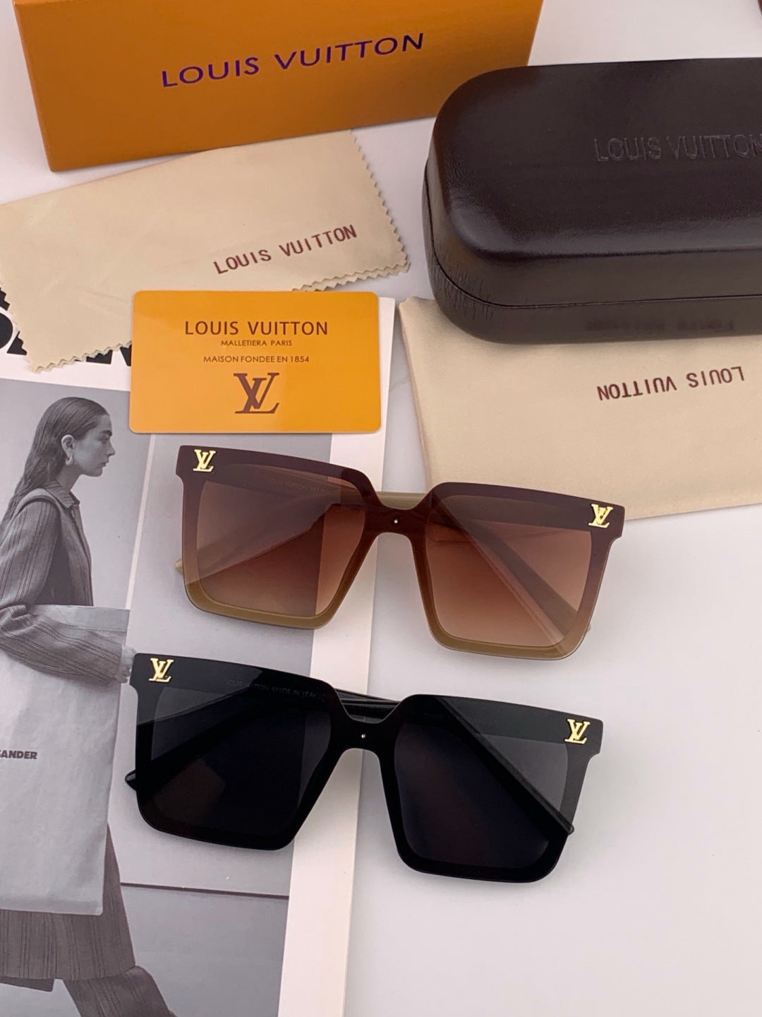 Louis Vuitton L6006 Oversized Red Lens Sunglasses for Men & Women - 371348 - detail image 8