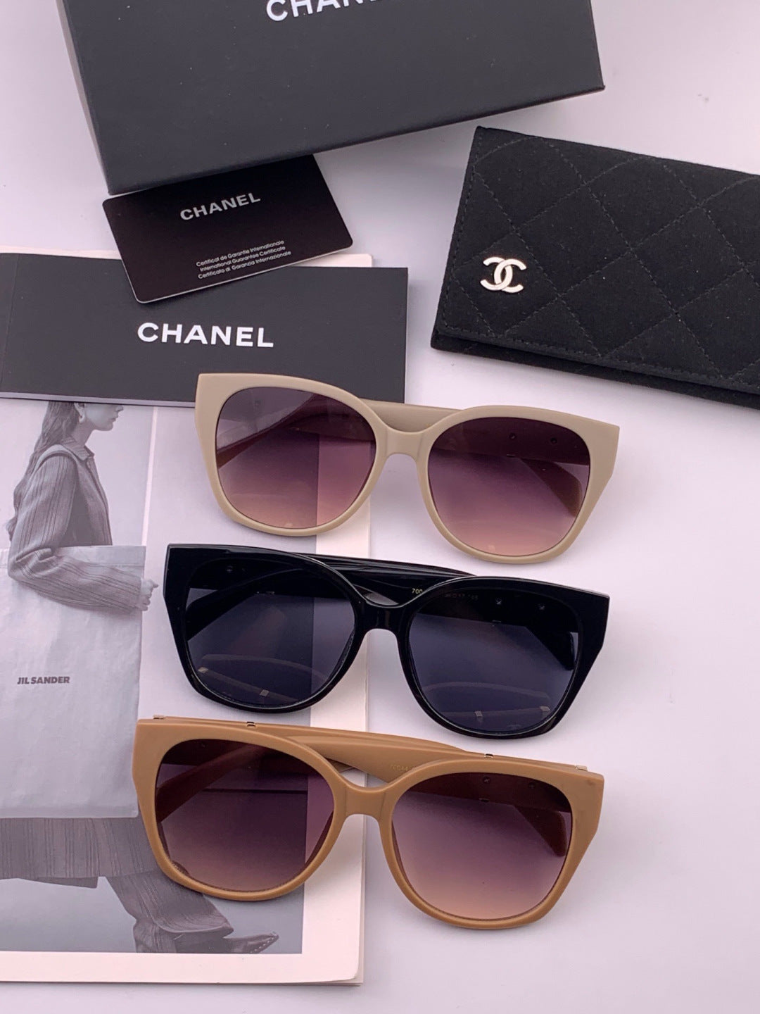 Chanel CH47004 Oversized Black Lens Sunglasses for Men & Women - 371737 - detail image 8