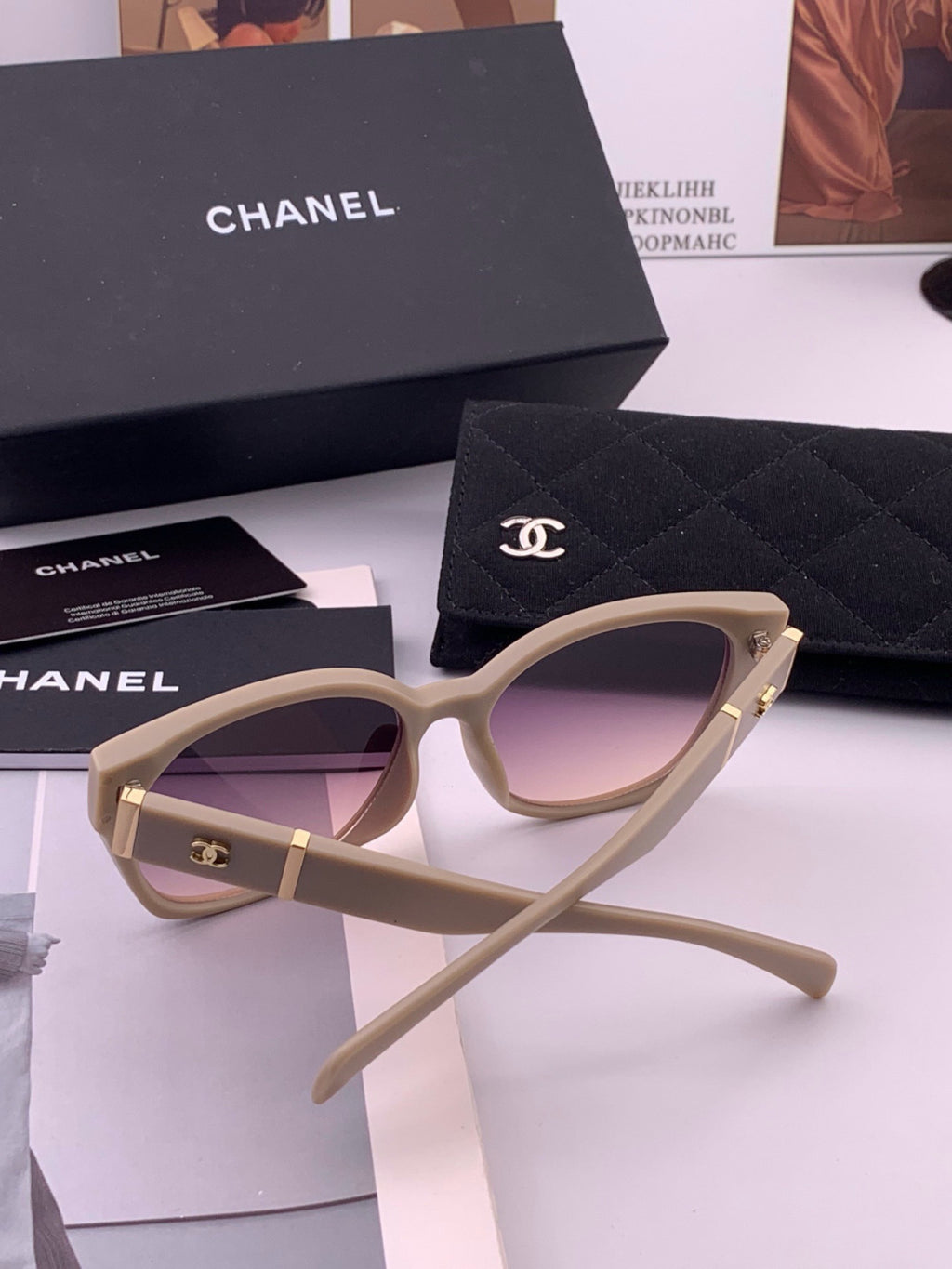 Chanel CH47004 Oversized Purple Lens Sunglasses for Men & Women - 371738 - detail image 7