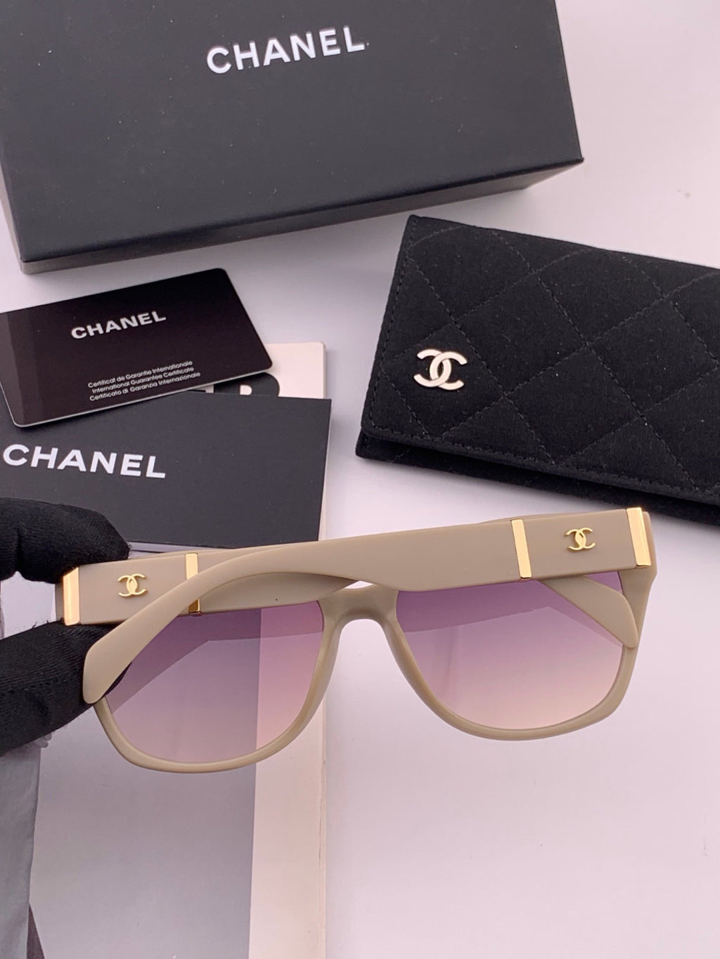 Chanel CH47004 Oversized Purple Lens Sunglasses for Men & Women - 371738 - detail image 5