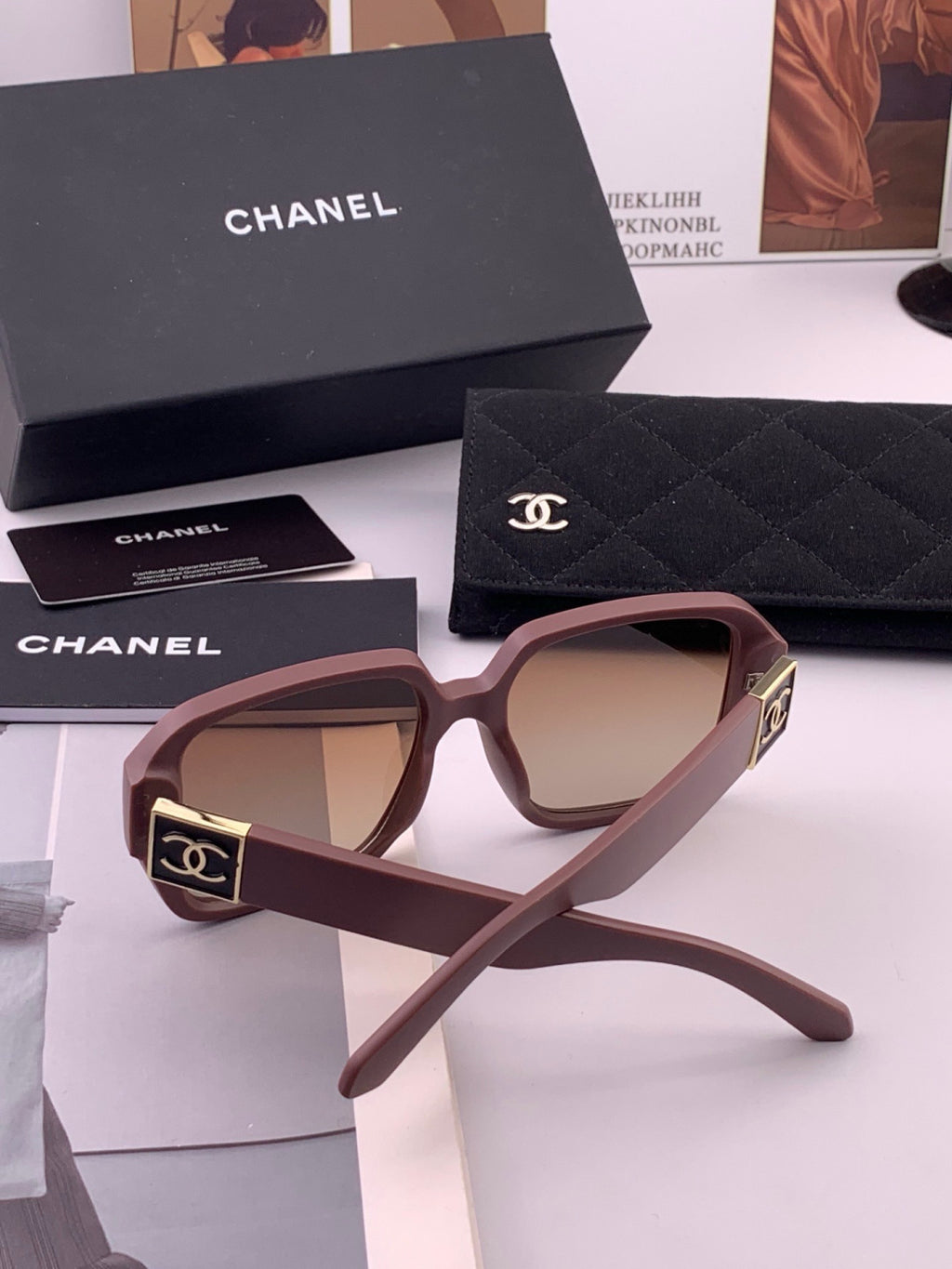 Chanel CH87004 Oversized Red Lens Sunglasses for Men & Women - 371739 - detail image 6