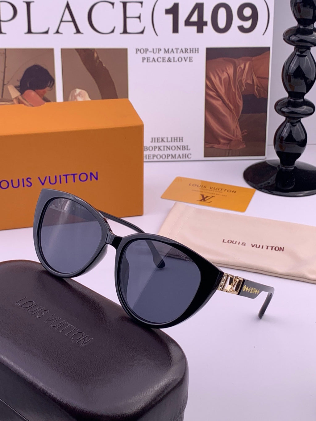 Louis Vuitton L15803 Square Black Lens Sunglasses for Women - 371311 - detail image 3