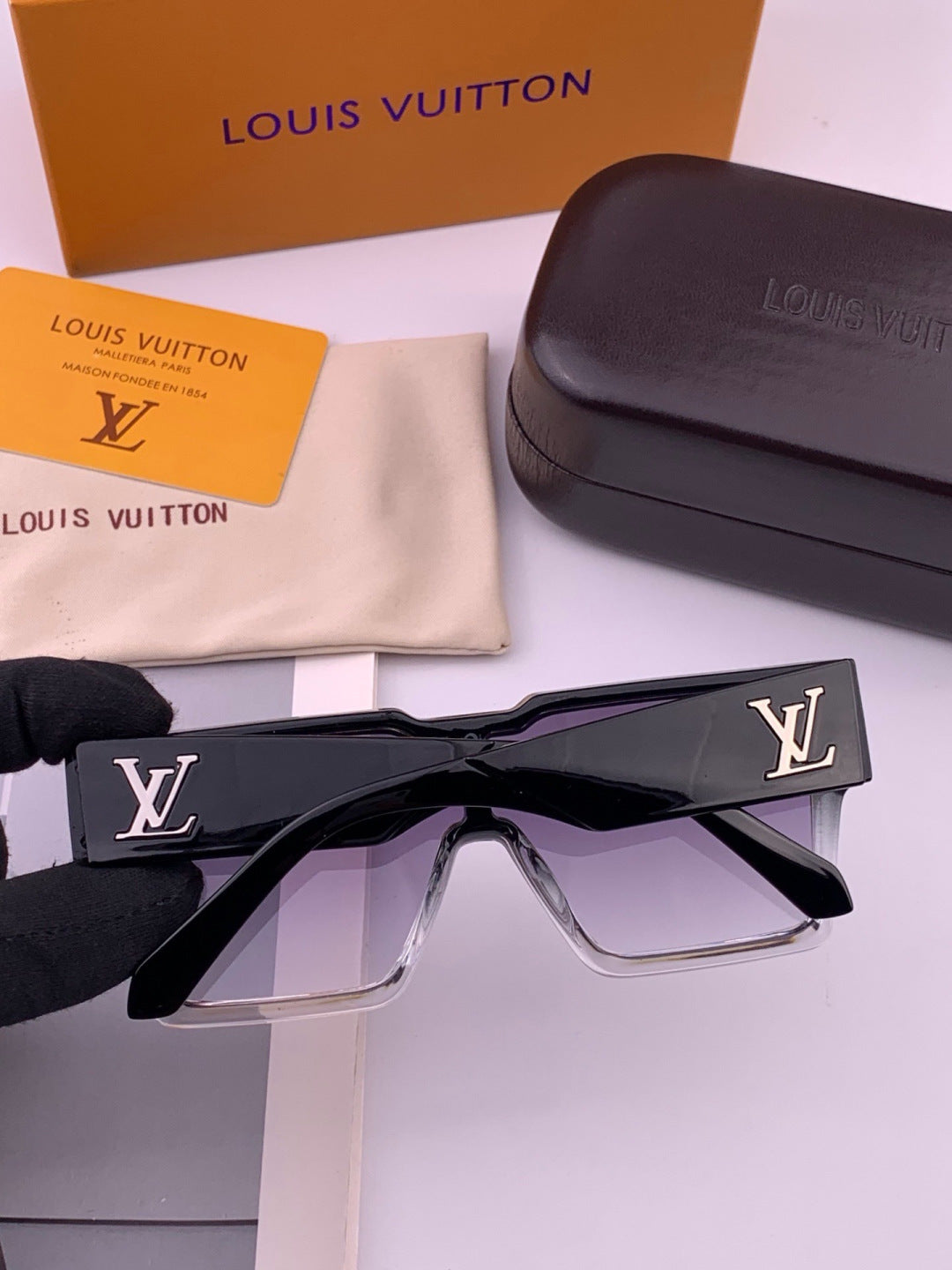 Louis Vuitton L7600 Square Black Lens Sunglasses for Women - 381851 - detail image 6