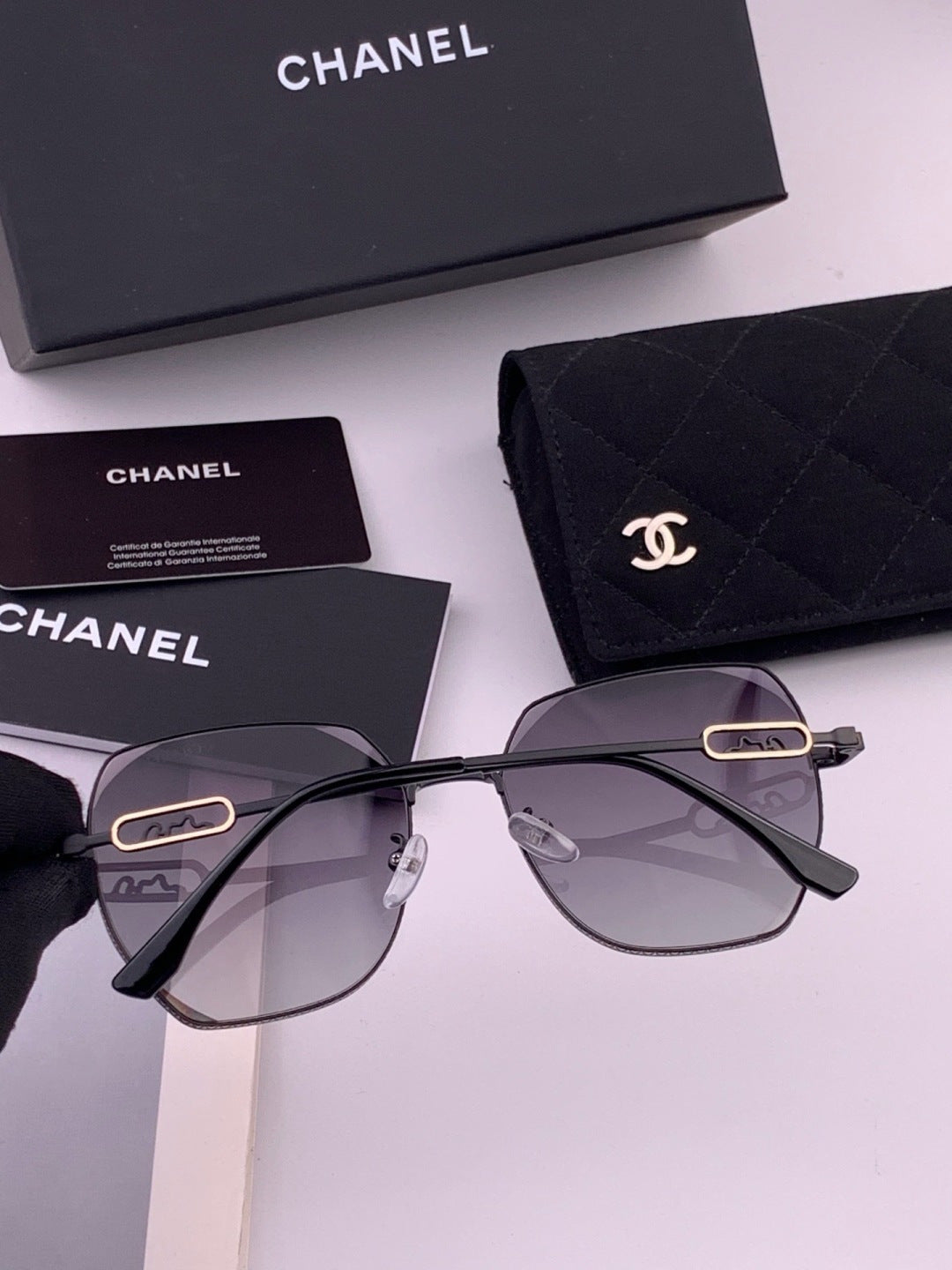 Chanel CH7238 Polarized Rimless Gold Lens Sunglasses for Men & Women - 382289 - detail image 4