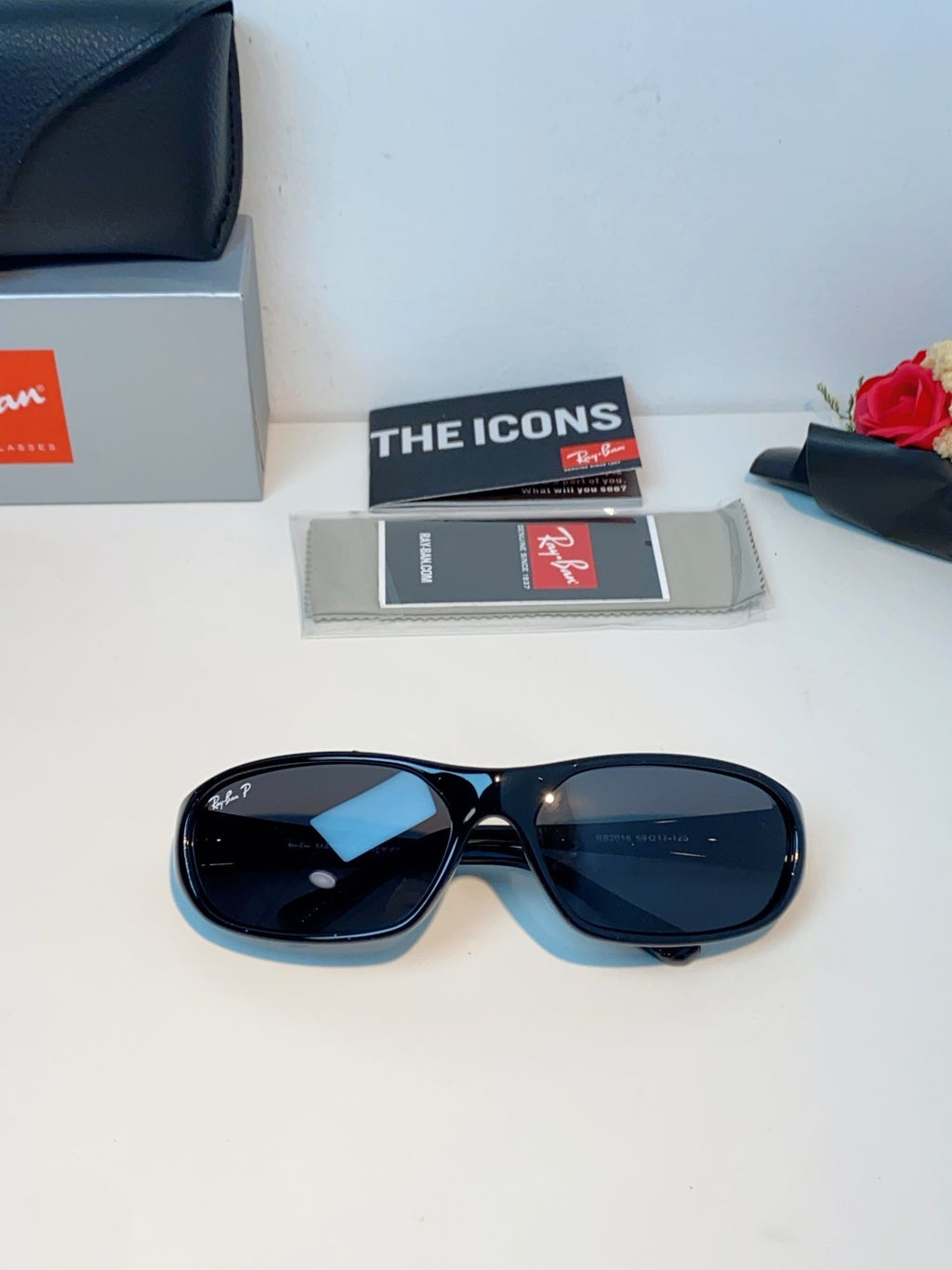 Ray-Ban RB2016 Slim Black Lens Sunglasses for Men & Women - 416698 - detail image 10