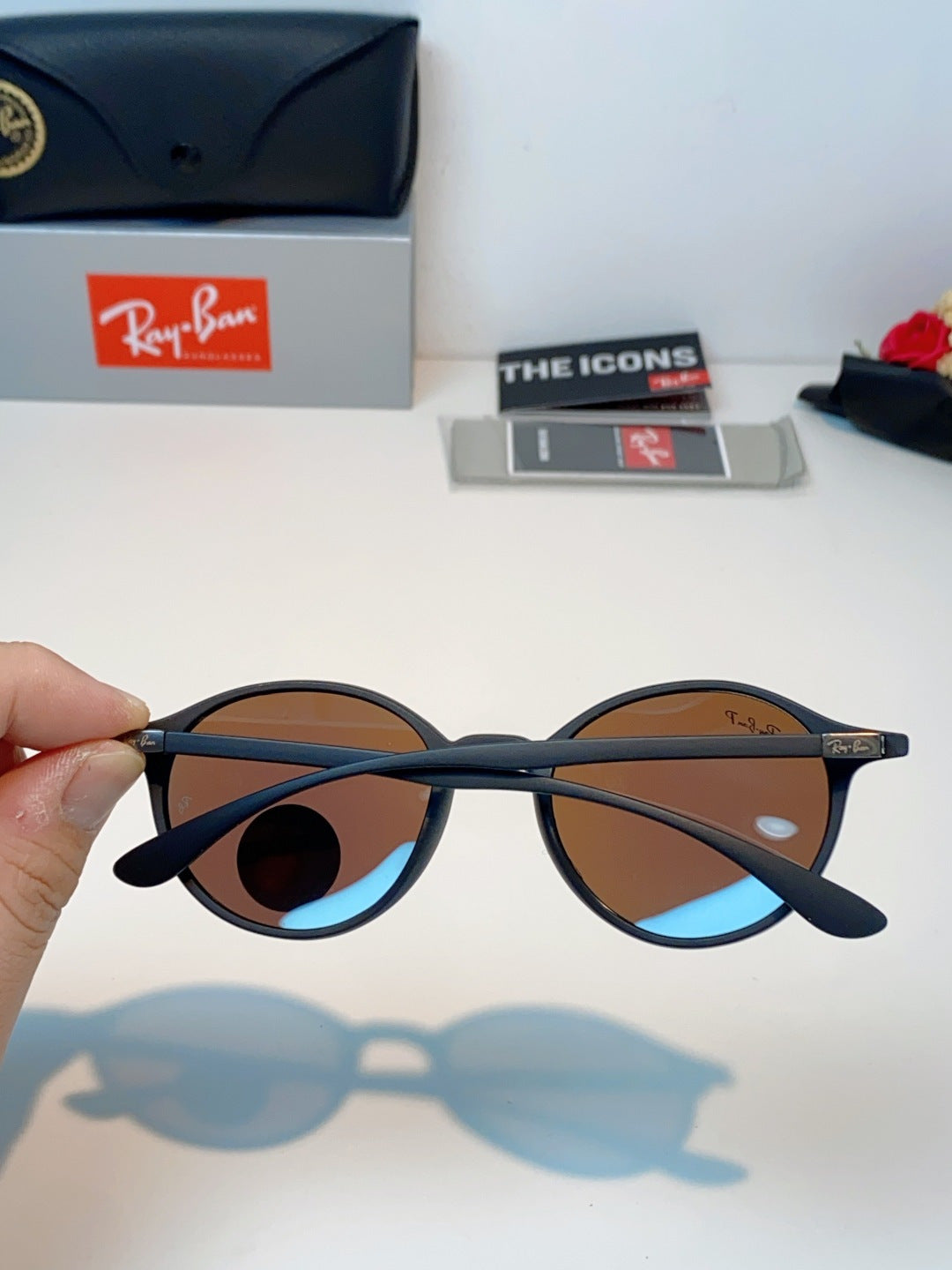 Ray-Ban Polarized Round Blue Lens Sunglasses for Men & Women - 450091 - detail image 5
