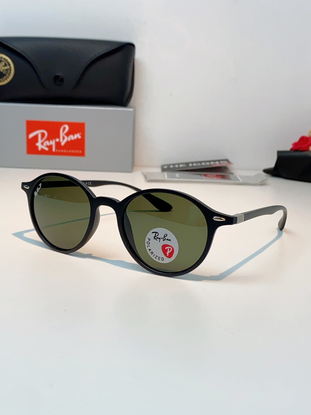 Ray-Ban Polarized Round Black Lens Sunglasses for Men & Women - 450094
