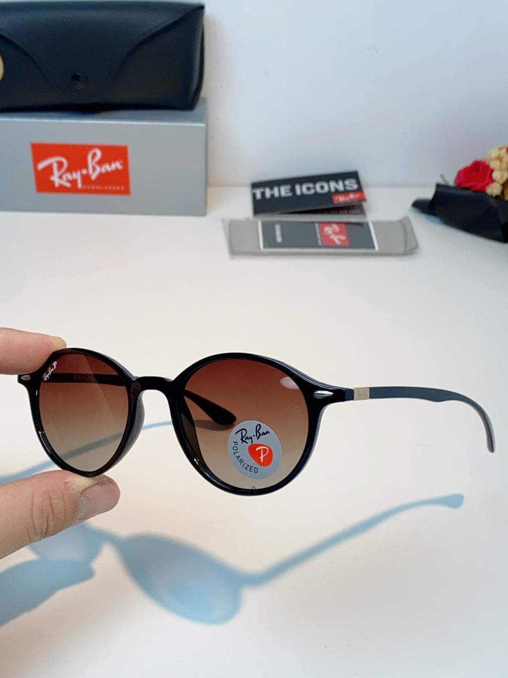 Ray-Ban Polarized Round Red Lens Sunglasses for Men & Women - detail image 6