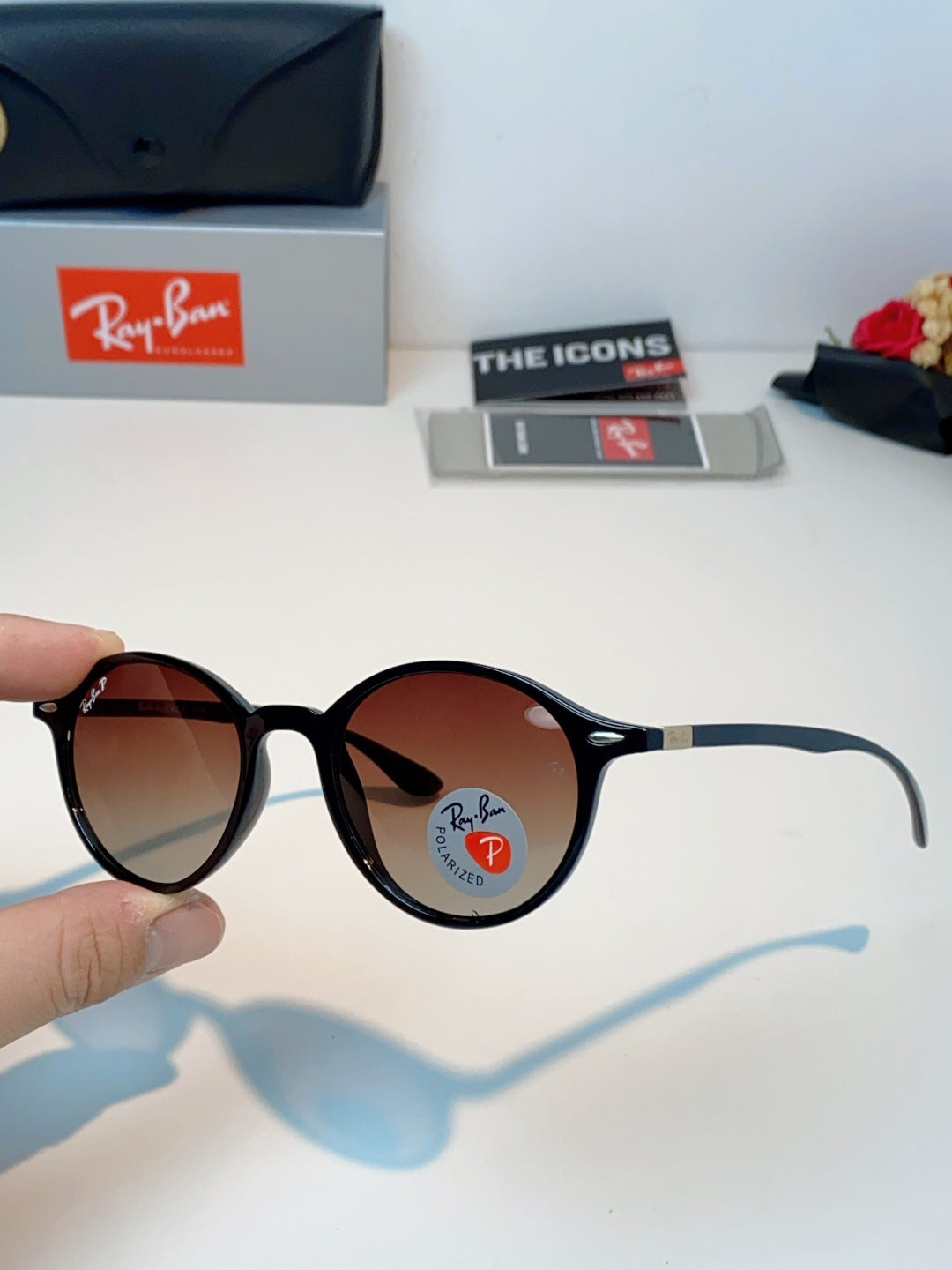 Ray-Ban Polarized Round Red Lens Sunglasses for Men & Women - detail image 6