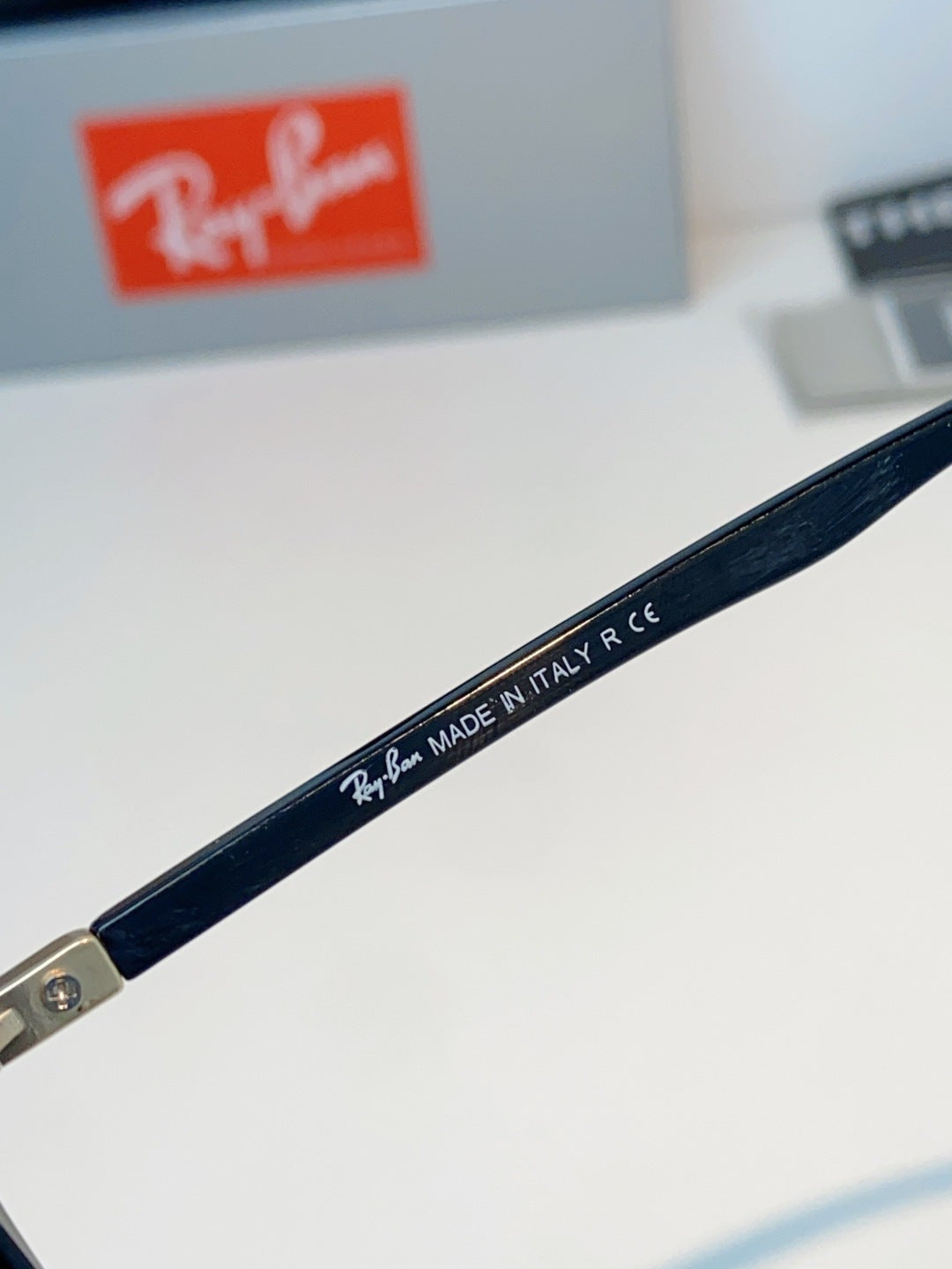 Ray-Ban Polarized Round Black Lens Sunglasses for Men & Women - 450096 - detail image 9