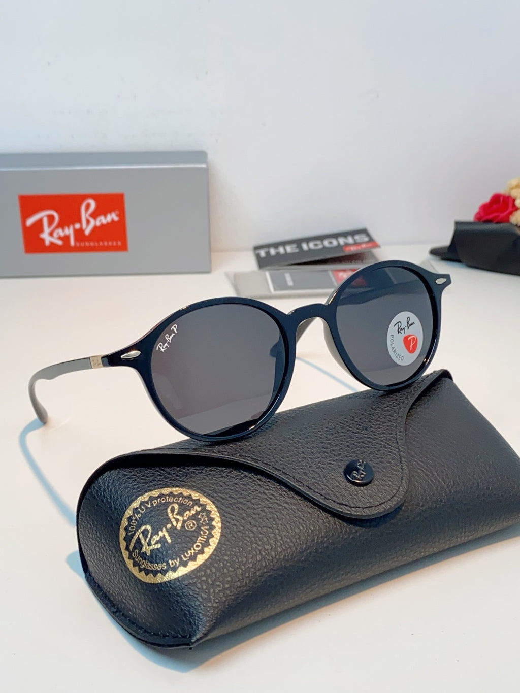 Ray-Ban Polarized Round Black Lens Sunglasses for Men & Women - detail image 11