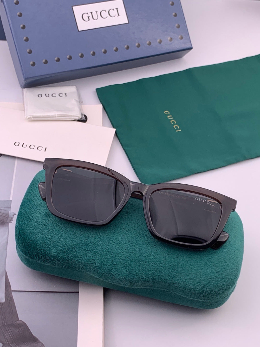 Gucci G0112 Polarized Square Black Lens Sunglasses for Women - 382100 - detail image 5