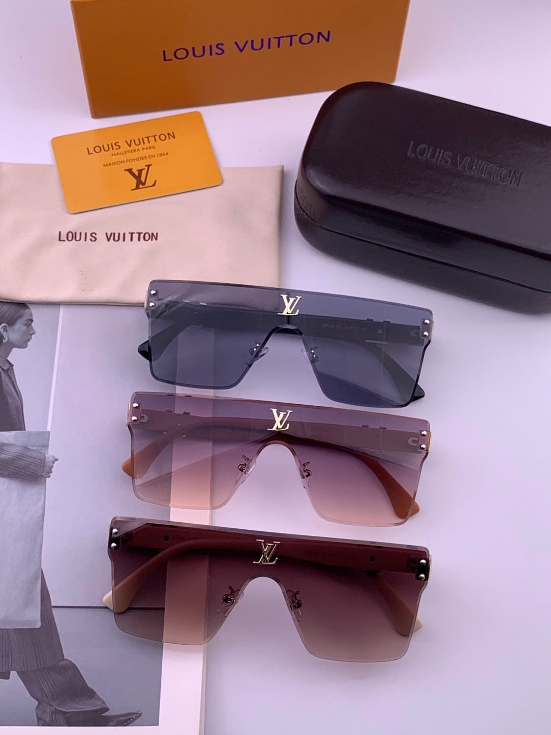 Louis Vuitton L36000 Oversized Purple Lens Sunglasses for Men & Women - 381843 - detail image 8