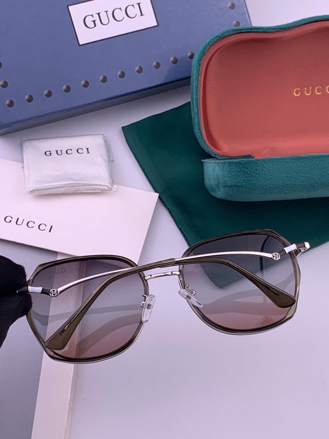 Gucci G6211 Polarized Square Brown Lens Sunglasses for Women - 382007 - detail image 2