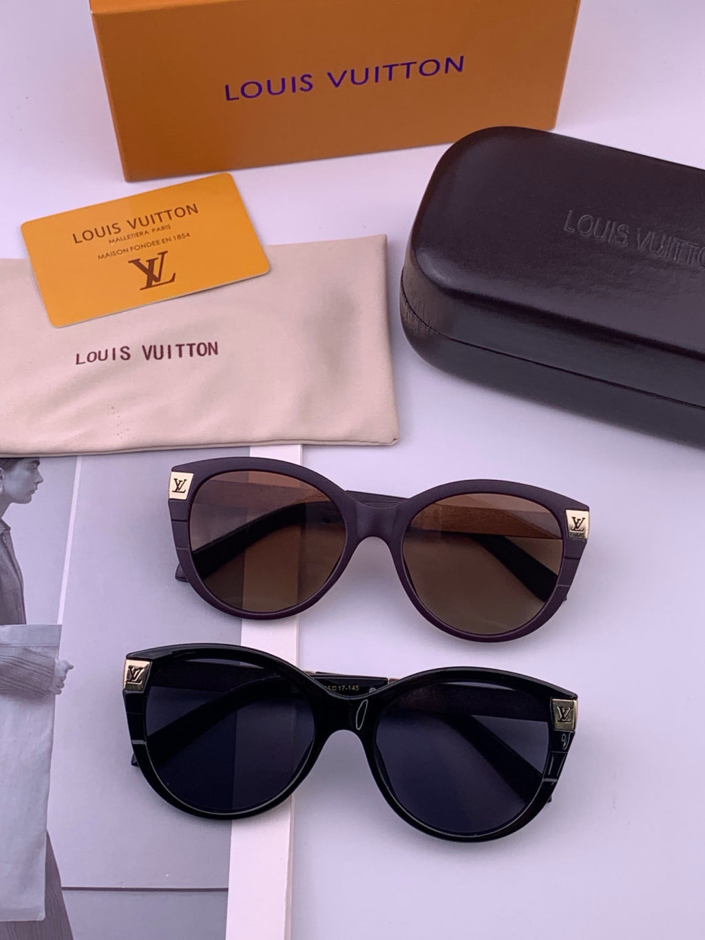 Louis Vuitton L87000 Oversized Black Lens Sunglasses for Men & Women - 398212 - detail image 8