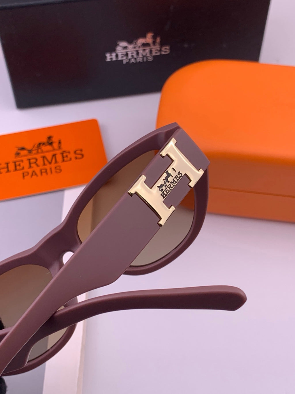 Hermès H37005 Square Red Lens Sunglasses for Men & Women - 399442 - detail image 4
