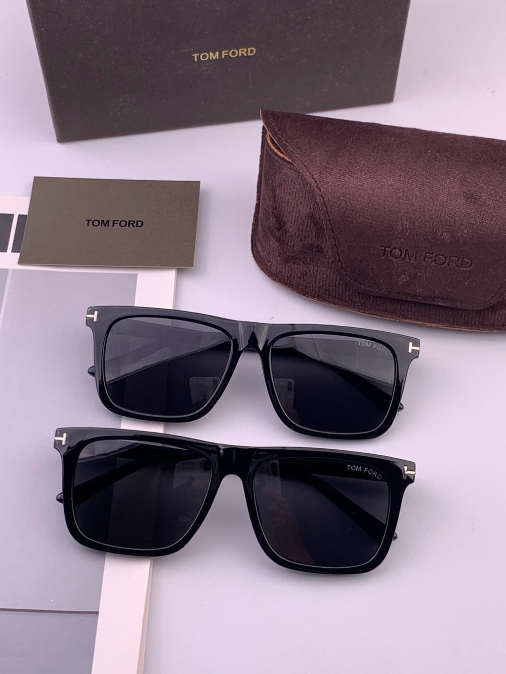 Tom Ford TF7220 Polarized Fashion Black Lens Sunglasses for Men & Wom - 399355 - detail image 7