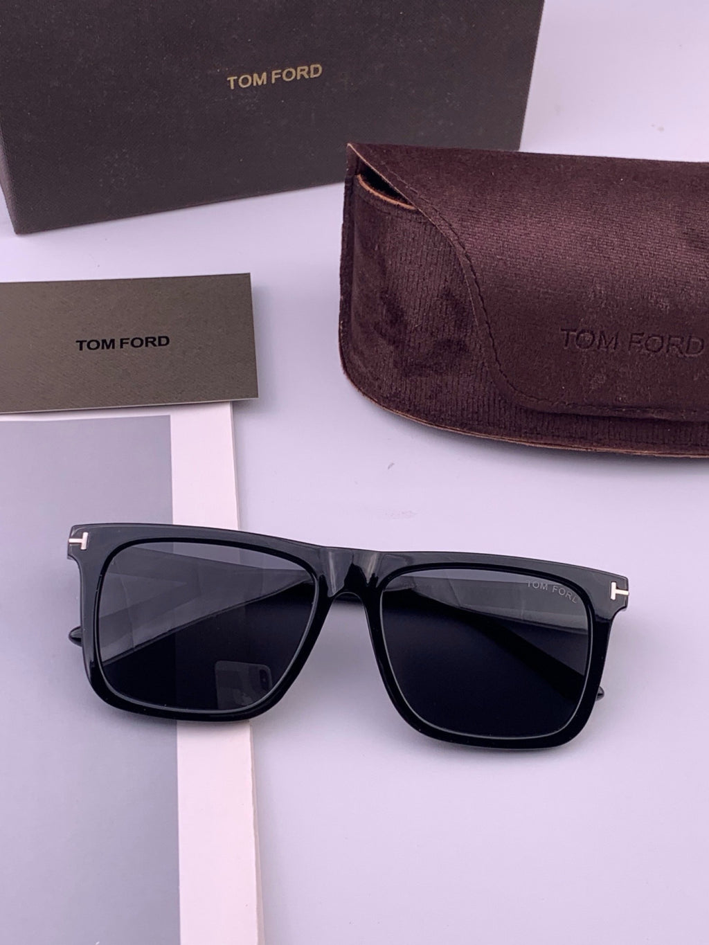Tom Ford TF7220 Polarized Fashion Black Lens Sunglasses for Men & Wom - 399355 - detail image 6