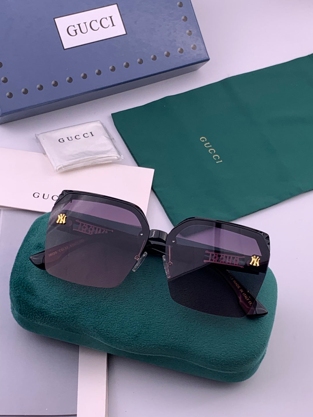 Gucci 2592 Polarized Square Gold Lens Sunglasses for Men & Women - 398275 - detail image 7