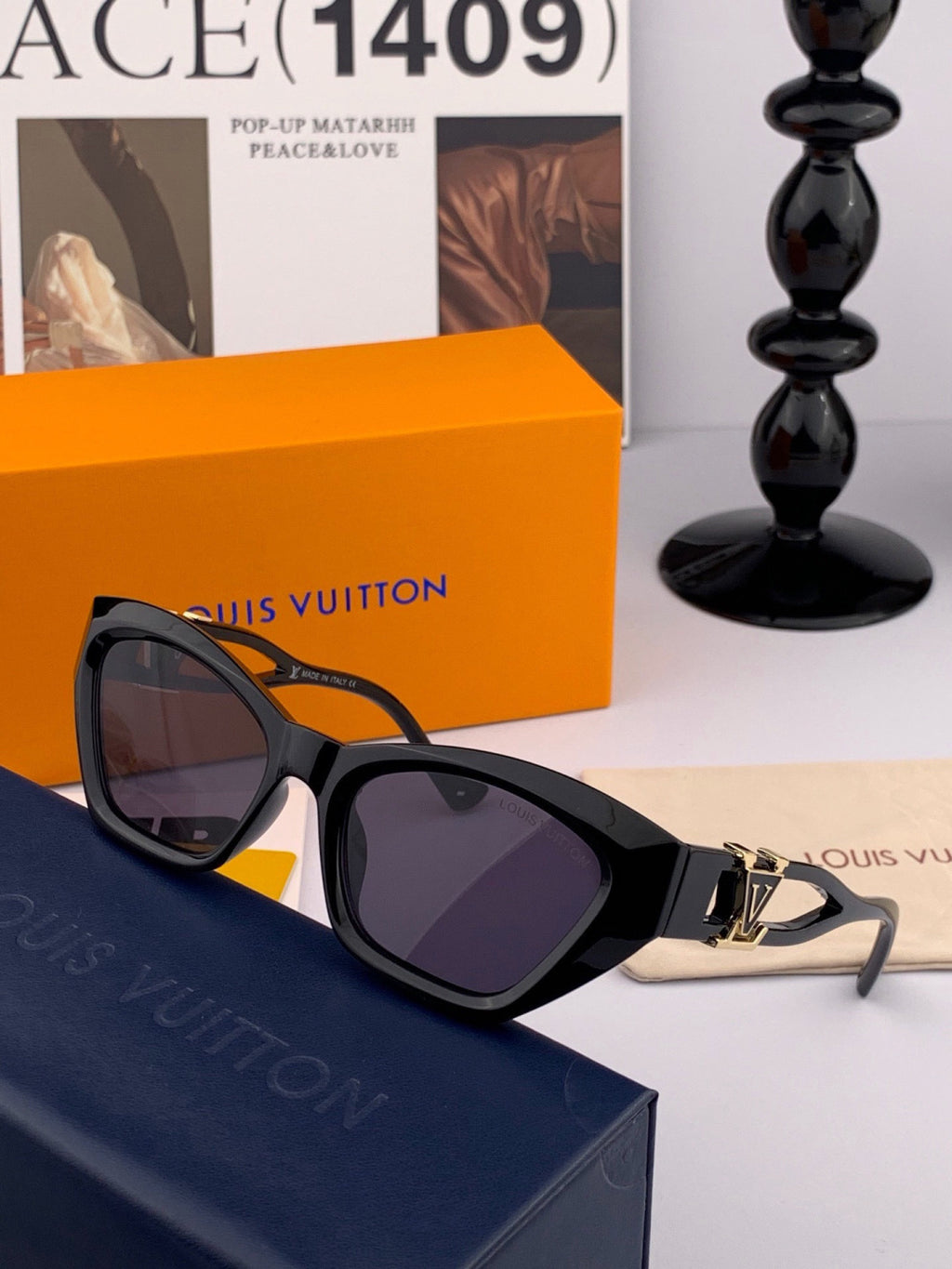 Louis Vuitton L4550 Square Black Lens Sunglasses for Men & Women - 398186 - detail image 3
