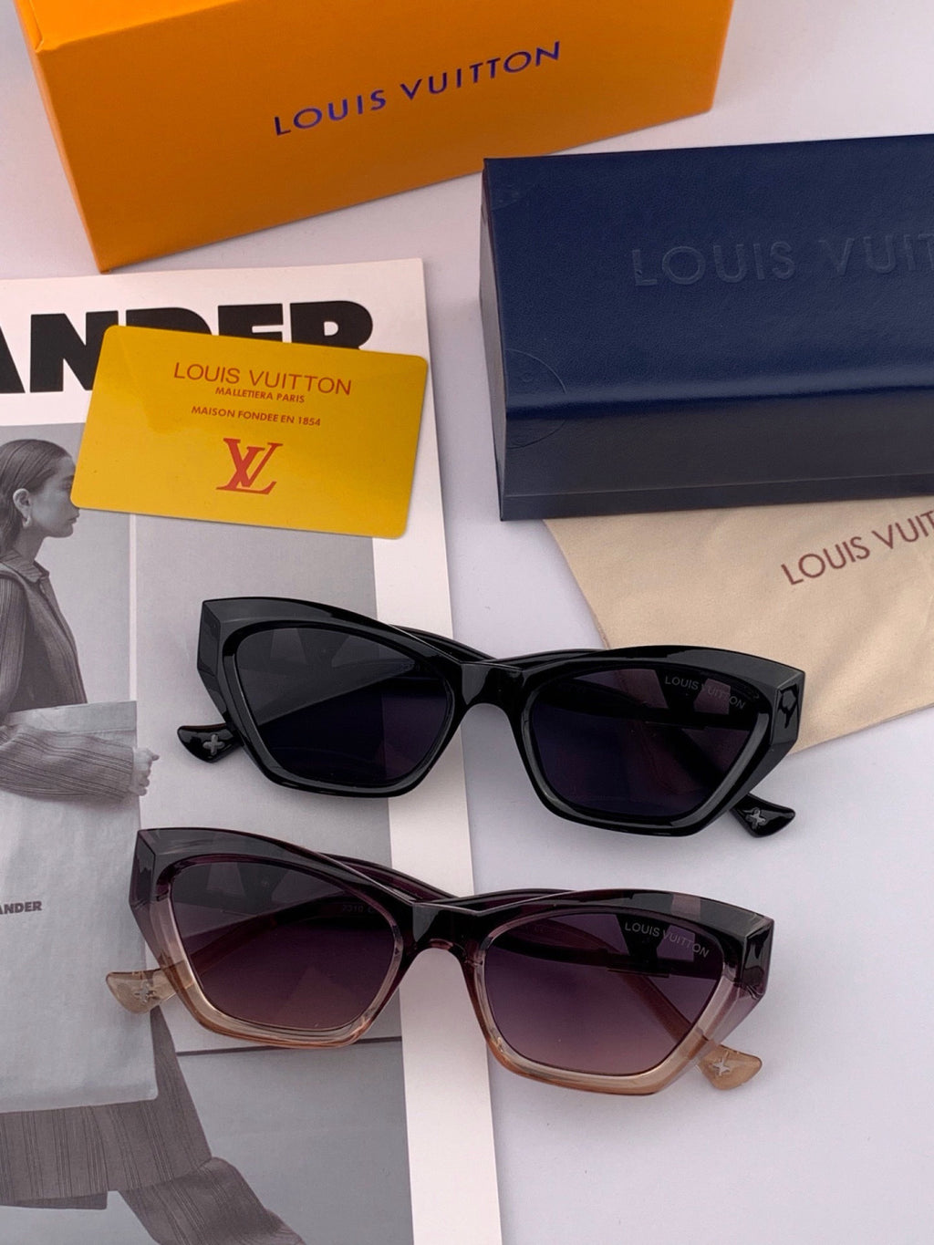 Louis Vuitton L4550 Square Black Lens Sunglasses for Men & Women - 398186 - detail image 7