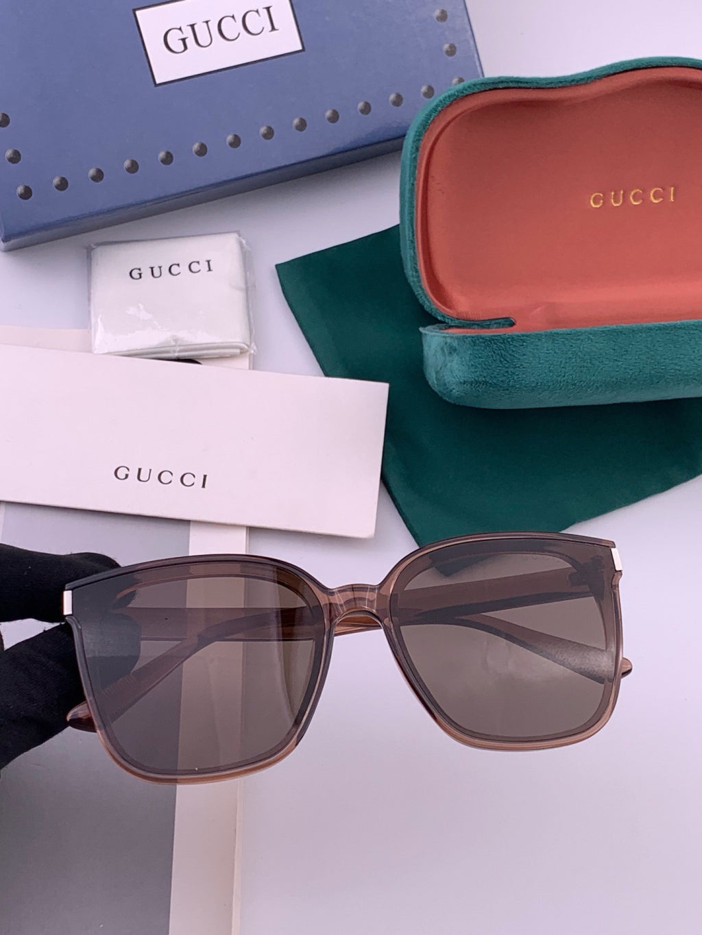 Gucci G9940 Polarized Square Black Lens Sunglasses for Men & Women - 398322 - detail image 2
