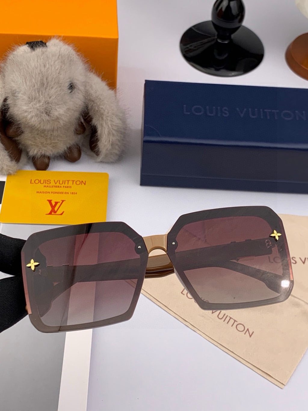 Louis Vuitton L5230 Square Red Lens Sunglasses for Men & Women