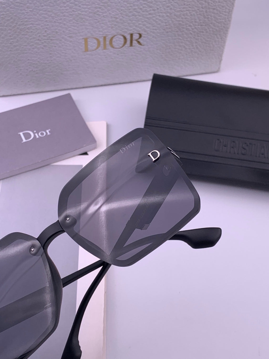 Dior CD8226 Polarized Square Brown Lens Sunglasses for Women - 415516 - detail image 3