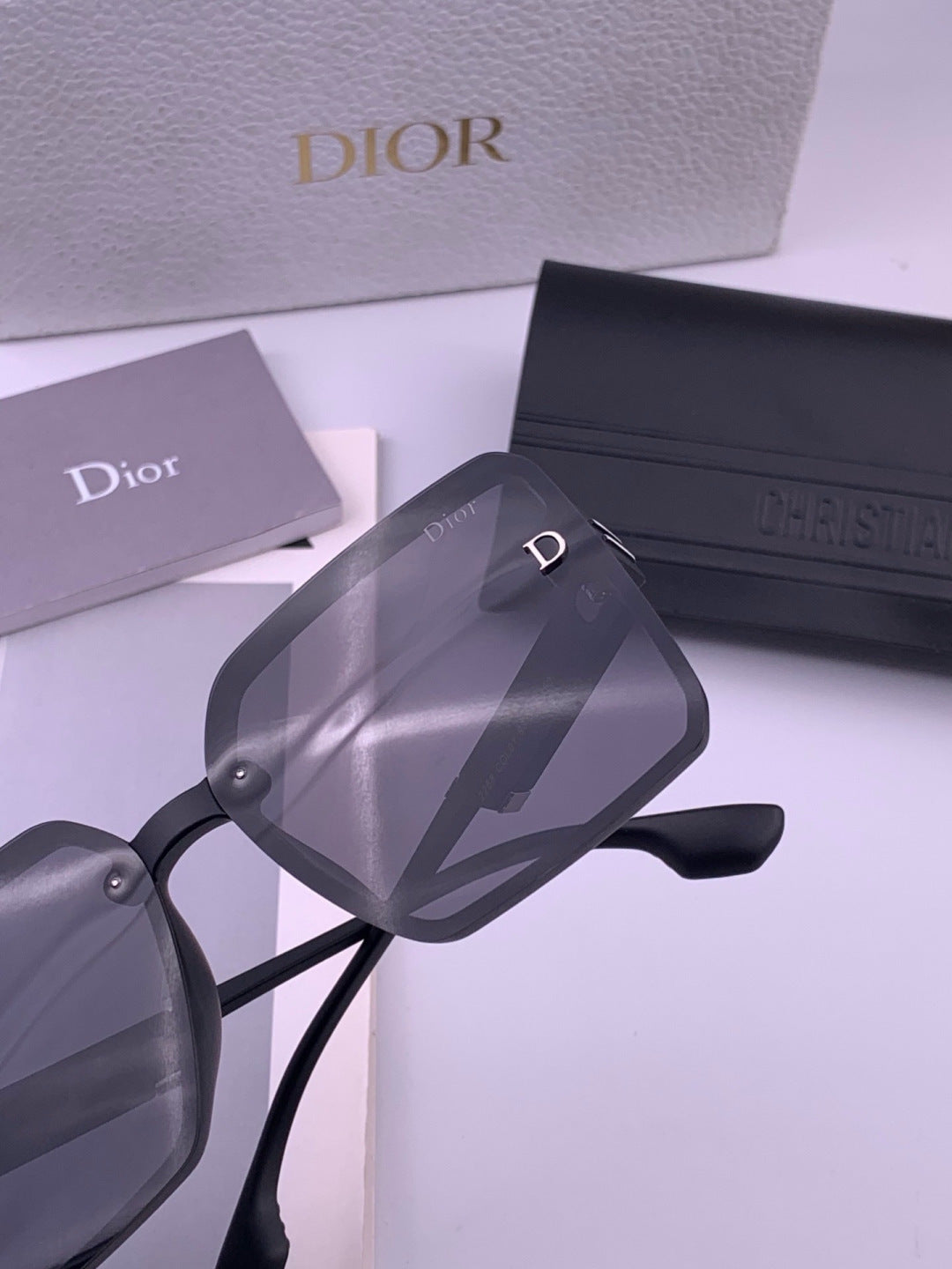 Dior CD8226 Polarized Square Brown Lens Sunglasses for Women - 415516 - detail image 3