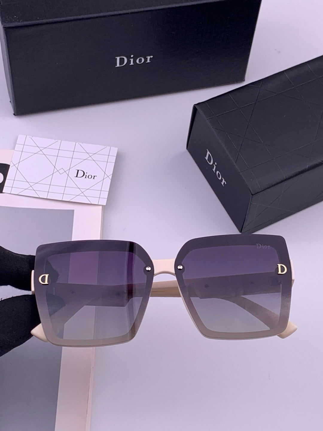Dior CD2590 Polarized Square Black Lens Sunglasses for Women - 415521 - detail image 2