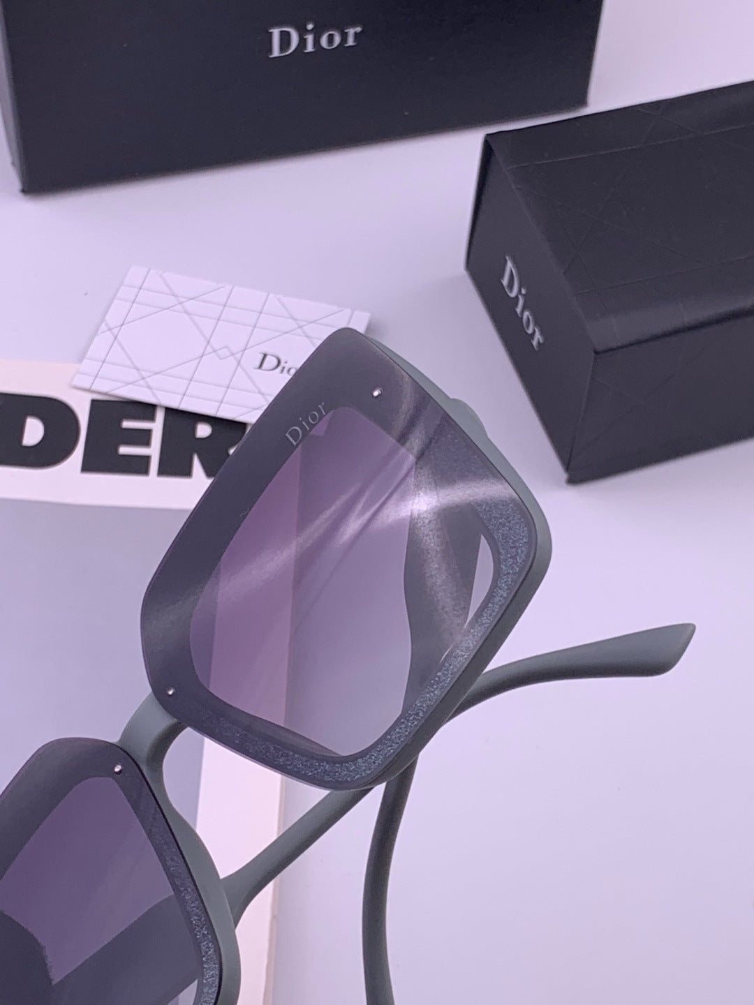 Dior D6227 Polarized Square Brown Lens Sunglasses for Men & Women - 415510 - detail image 4