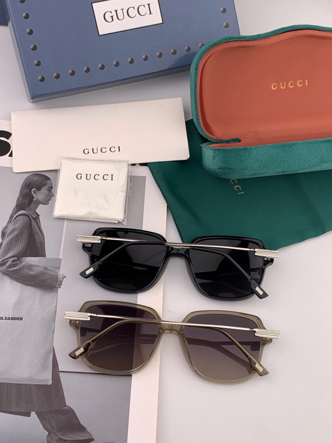 Gucci G25504 Polarized Square Red Lens Sunglasses for Women - detail image 3