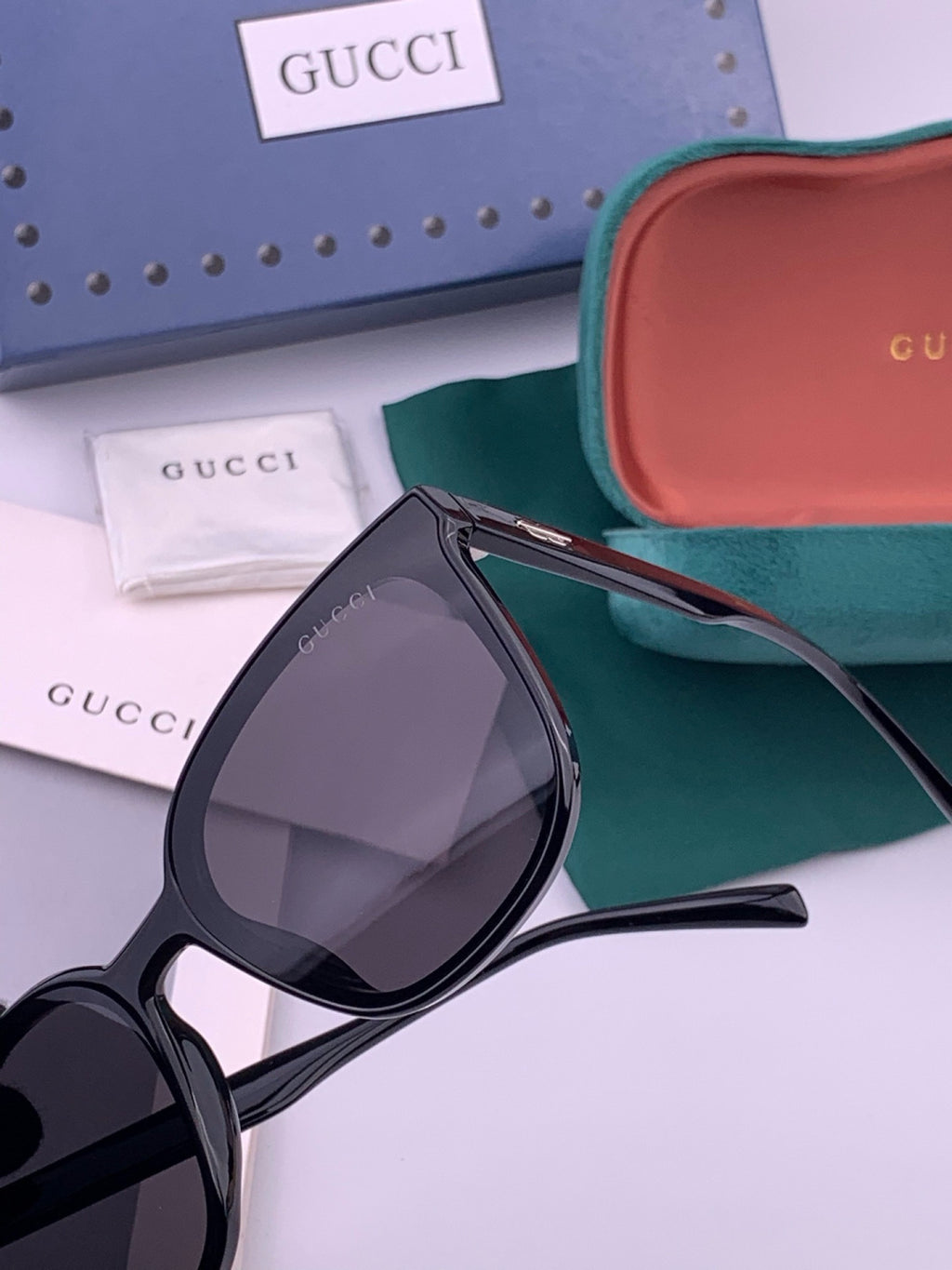 Gucci G97722 Polarized Square Brown Lens Sunglasses for Women - detail image 6