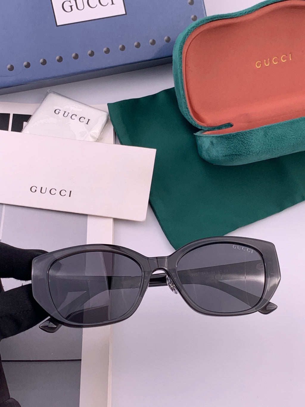 Gucci G7990 Polarized Square Brown Lens Sunglasses for Men & Women - 415081