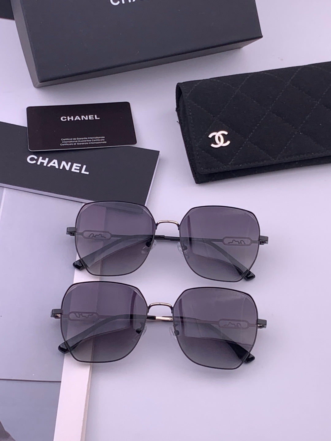 Chanel CH7238 Polarized Rimless Gold Lens Sunglasses for Men & Women - detail image 7