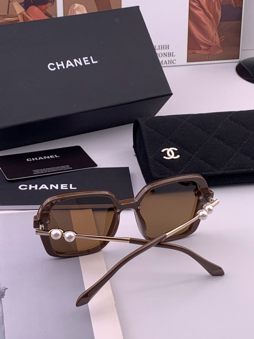 Chanel CH1910 Polarized Oversized Gold Lens Sunglasses for Men & Wome - 415245 - detail image 5