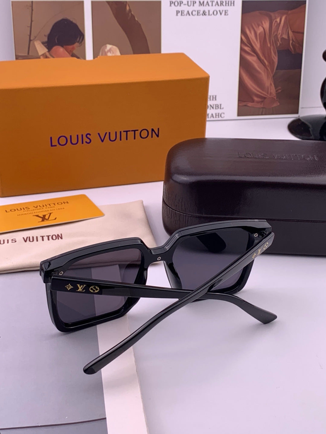 Louis Vuitton L6006 Oversized Black Lens Sunglasses for Men & Women - 414840 - detail image 7