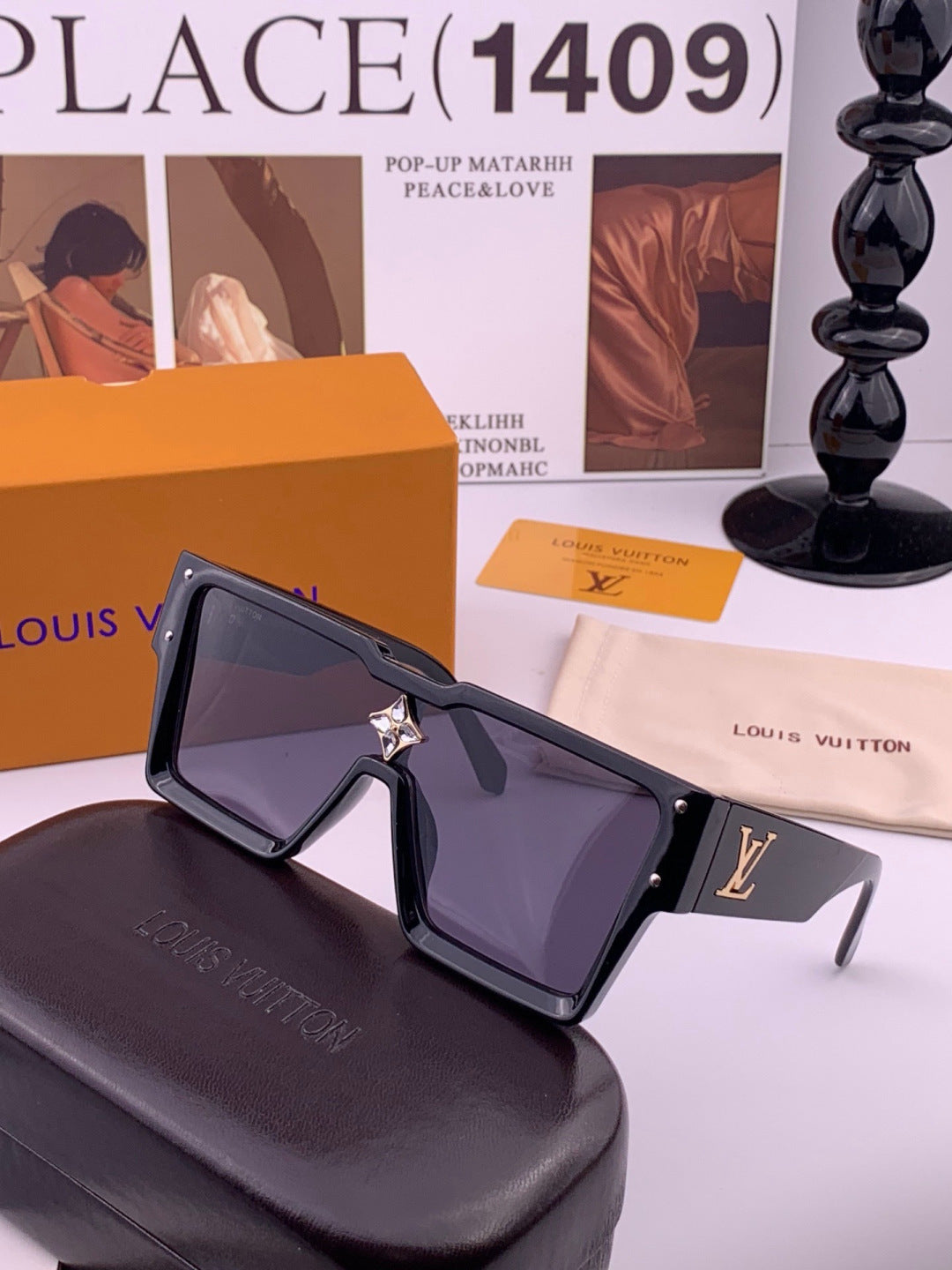Louis Vuitton L7600 Square Black Lens Sunglasses for Women - 414844 - detail image 2