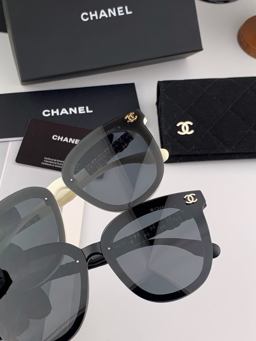 Chanel CH3620 Polarized Square Gold Lens Sunglasses for Men & Women - 415246 - detail image 3