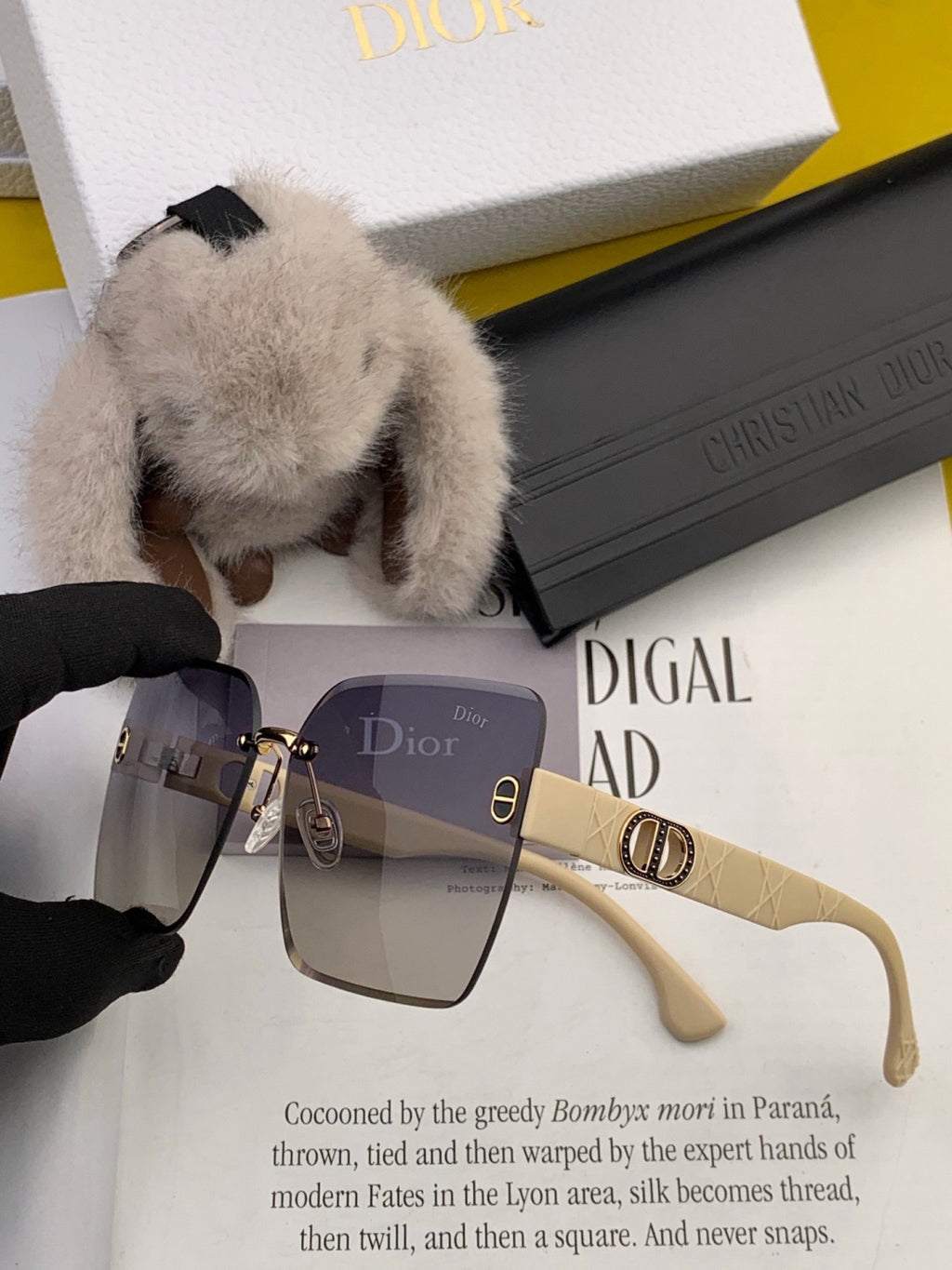 Dior D3550 Square Black Lens Sunglasses for Men & Women - 415456 - detail image 6