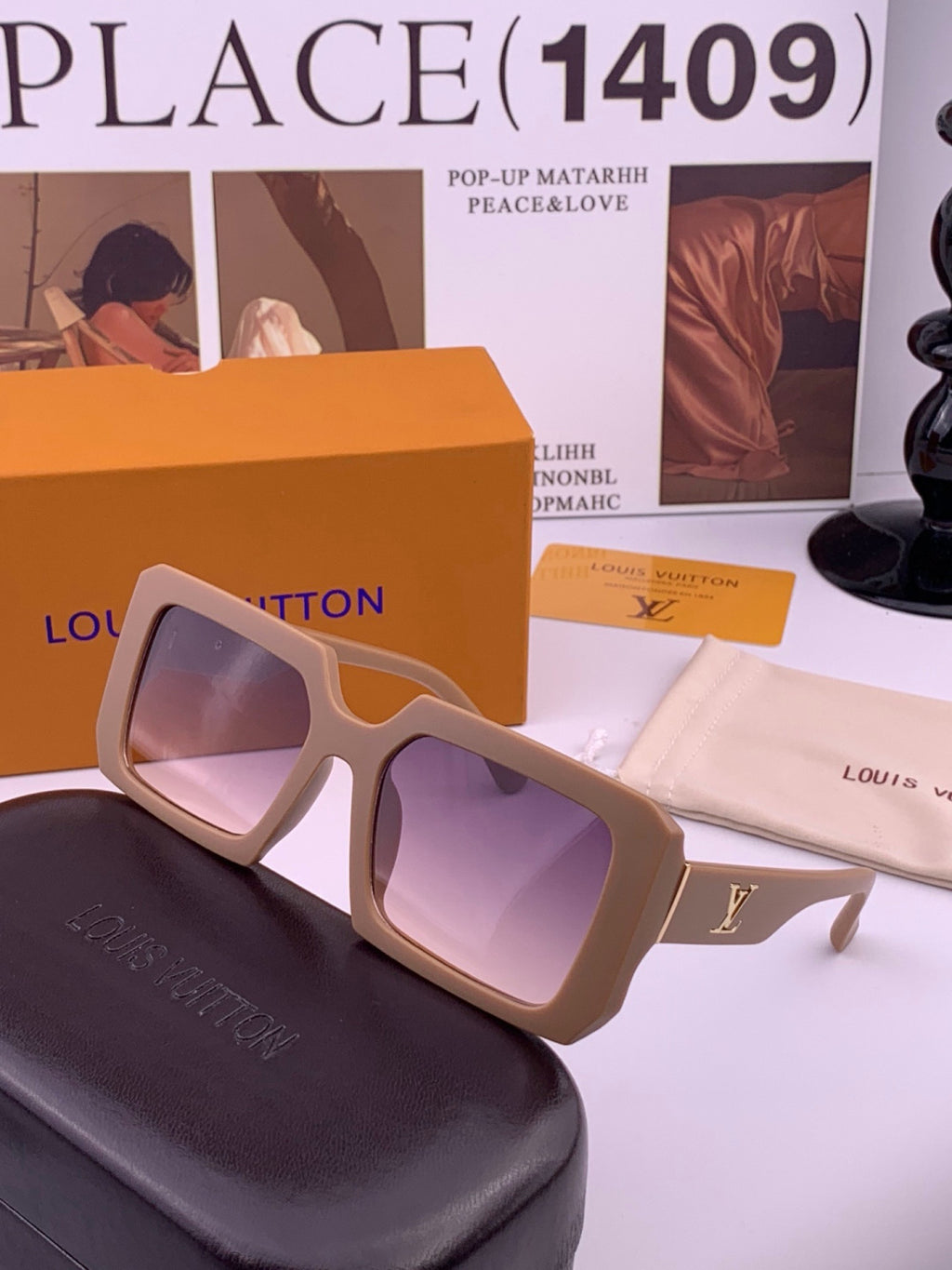 Louis Vuitton L37004 Oversized Red Lens Sunglasses for Men & Women - 414828