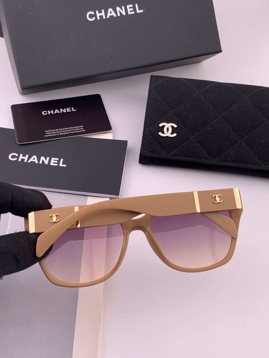 Chanel CH47004 Oversized Purple Lens Sunglasses for Men & Women - 415231 - detail image 5