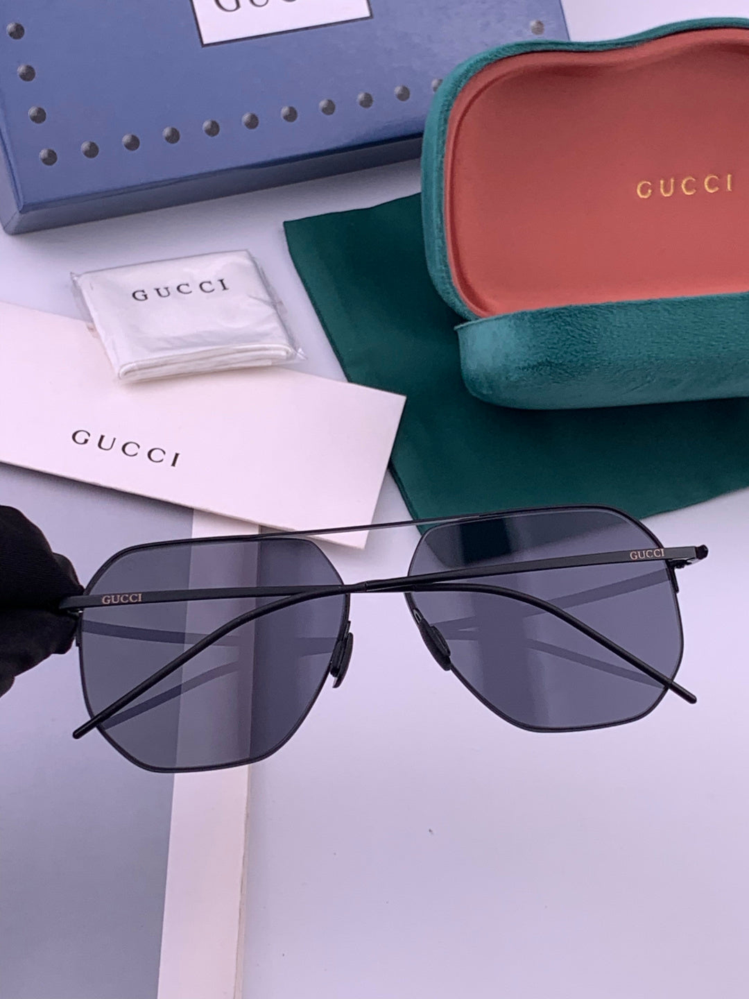 Gucci G3227 Polarized Aviator Gold Lens Sunglasses for Men - 415004 - detail image 4