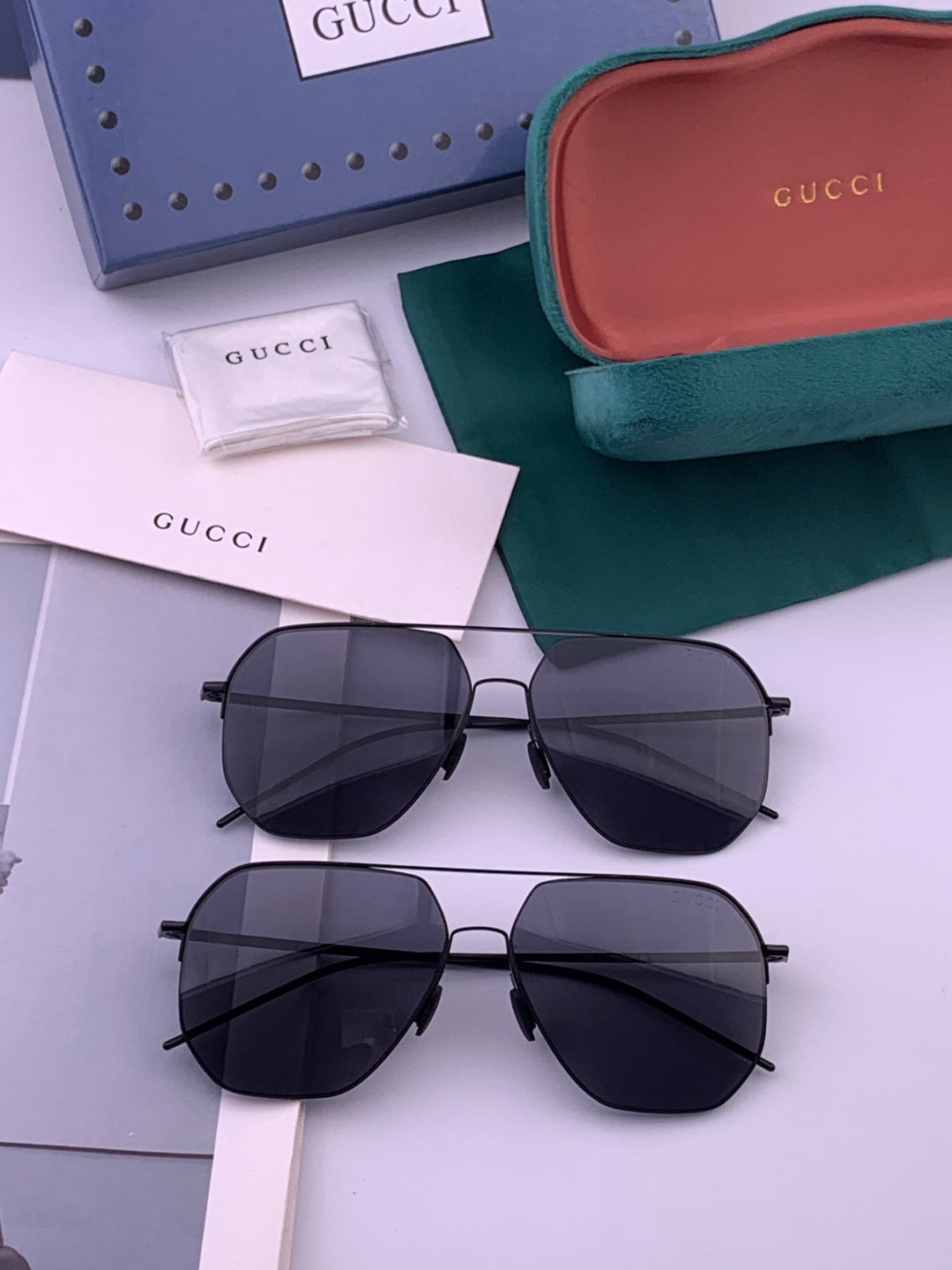 Gucci G3227 Polarized Aviator Gold Lens Sunglasses for Men - 415004 - detail image 7