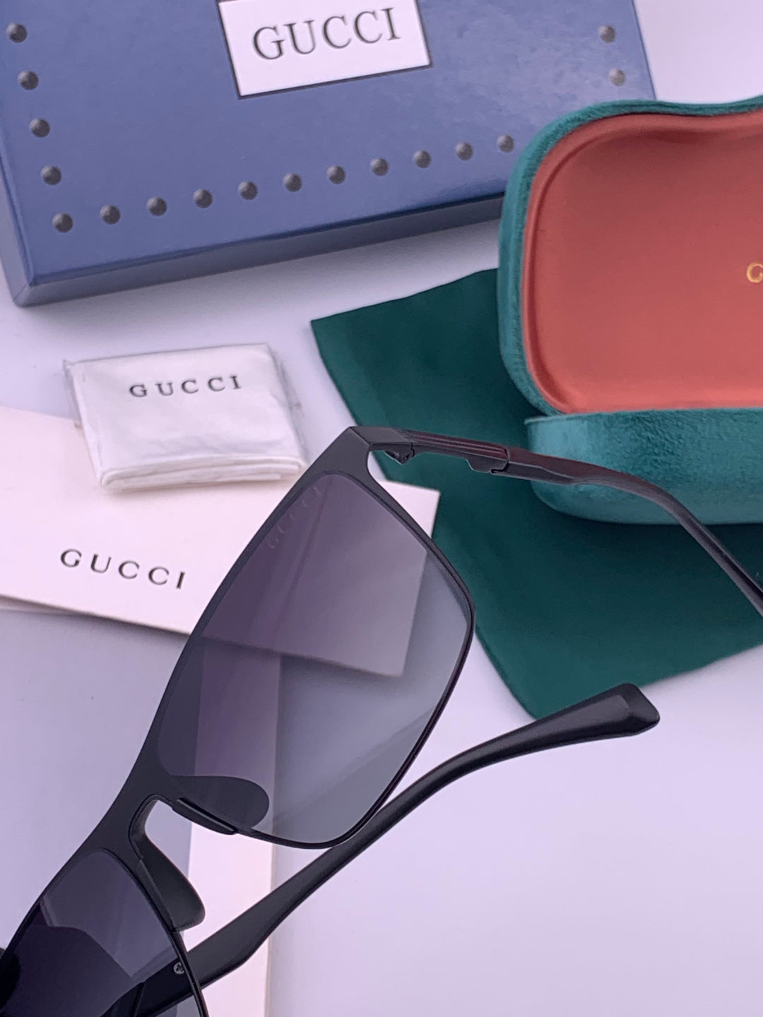 Gucci G197 Polarized Aviator Gold Lens Sunglasses for Men - 415017 - detail image 2