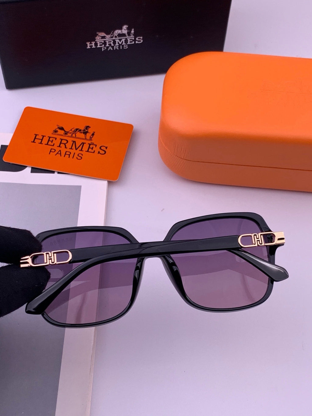 Hermès H2108 Square Gold Lens Sunglasses for Men & Women - 432999 - detail image 4