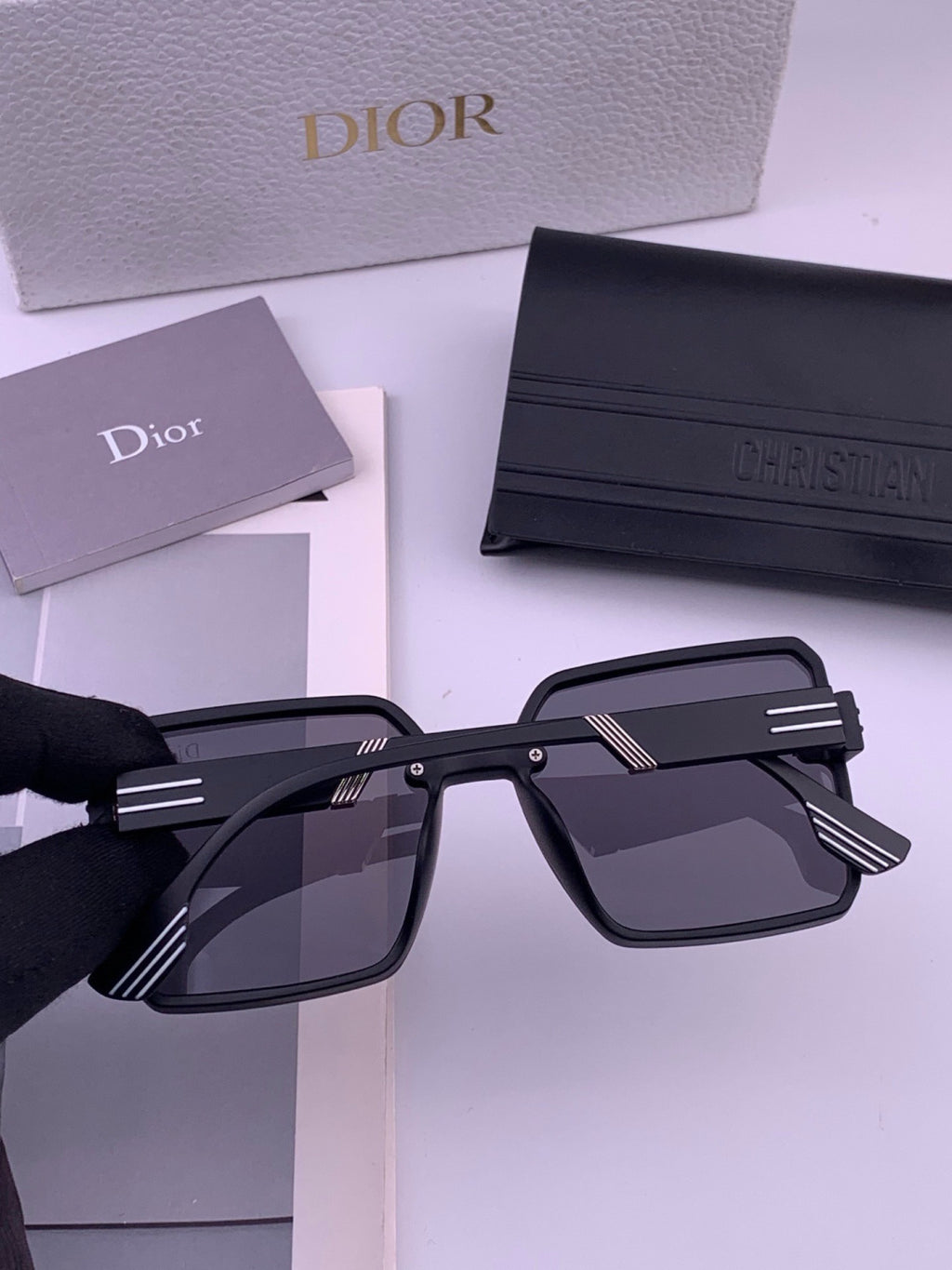 Dior CD8226 Polarized Square Brown Lens Sunglasses for Women - 431706 - detail image 4